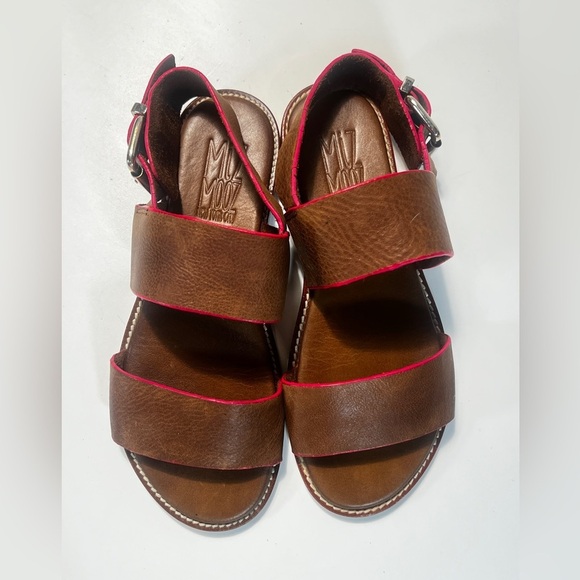MIZ MOOZ Brown with pink detail leather‎ flat sandals size 7. - Picture 1 of 10